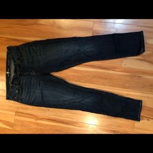 7 For All Mankind Josefina Boyfriend Jeans Size 25